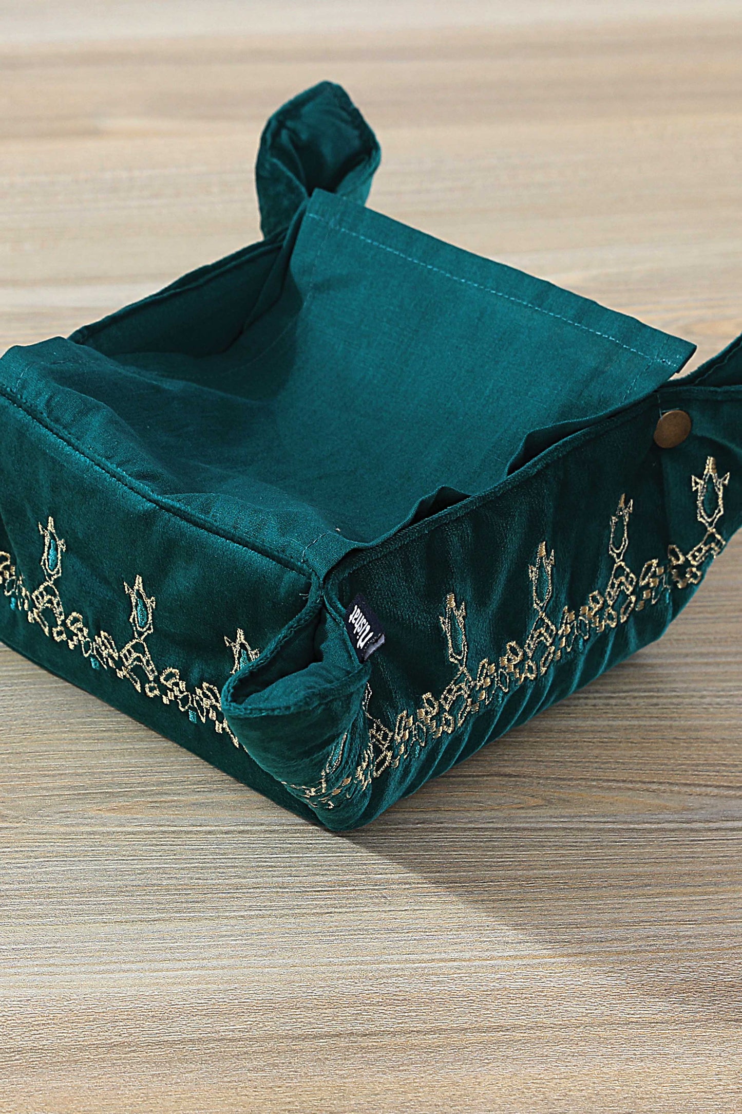 Nishat Linen - Capri Bread Basket