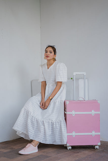 Chaos - Angel dust: That white dress