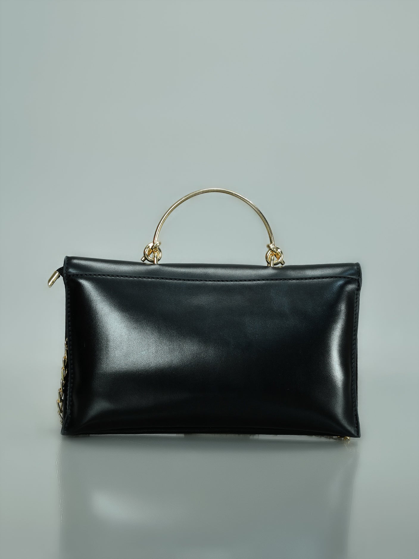 Limelight - Ring Handle Matte Clutch