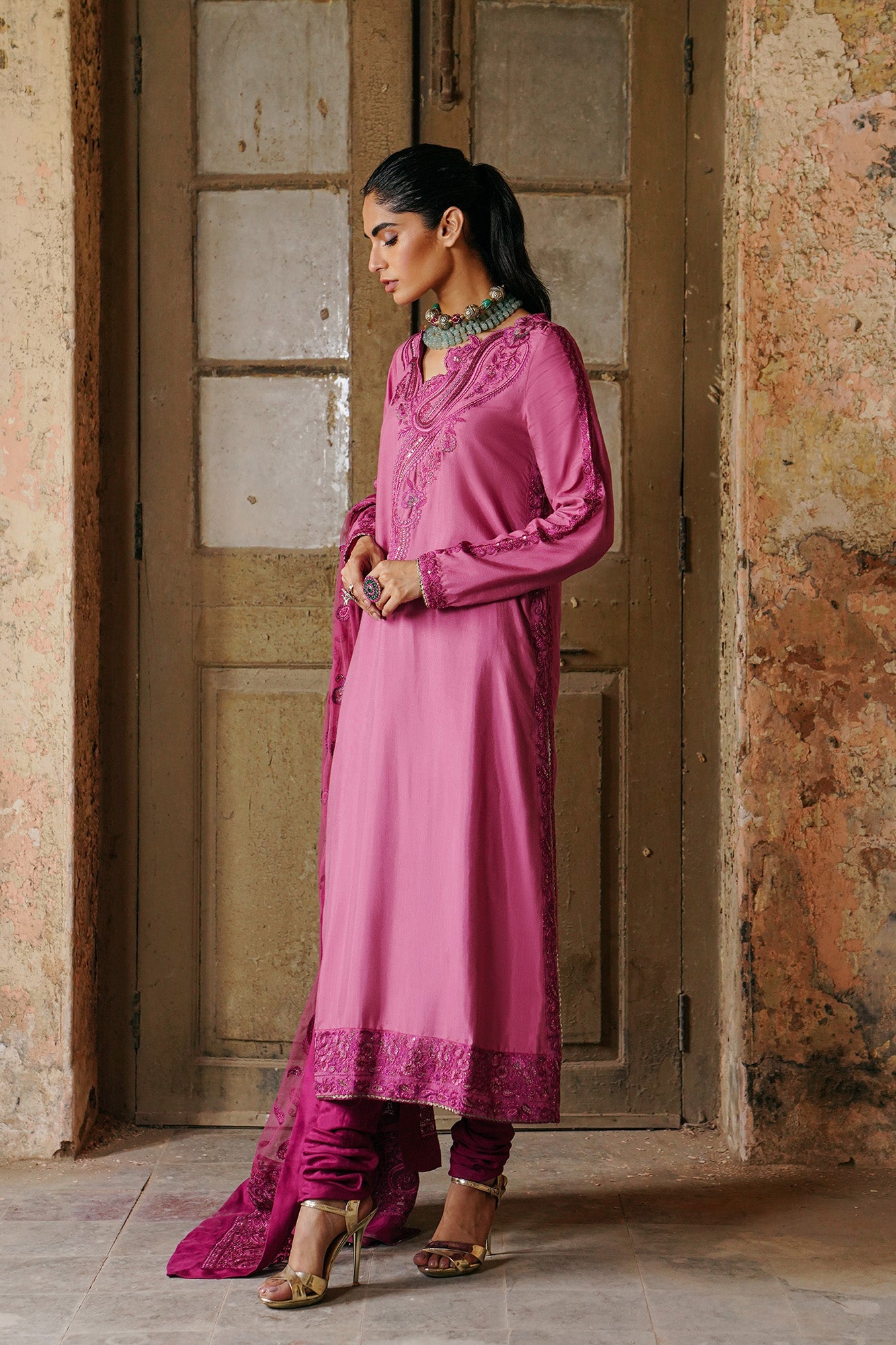 Ethnic - EMBROIDERED SUIT (E0462/105/409)