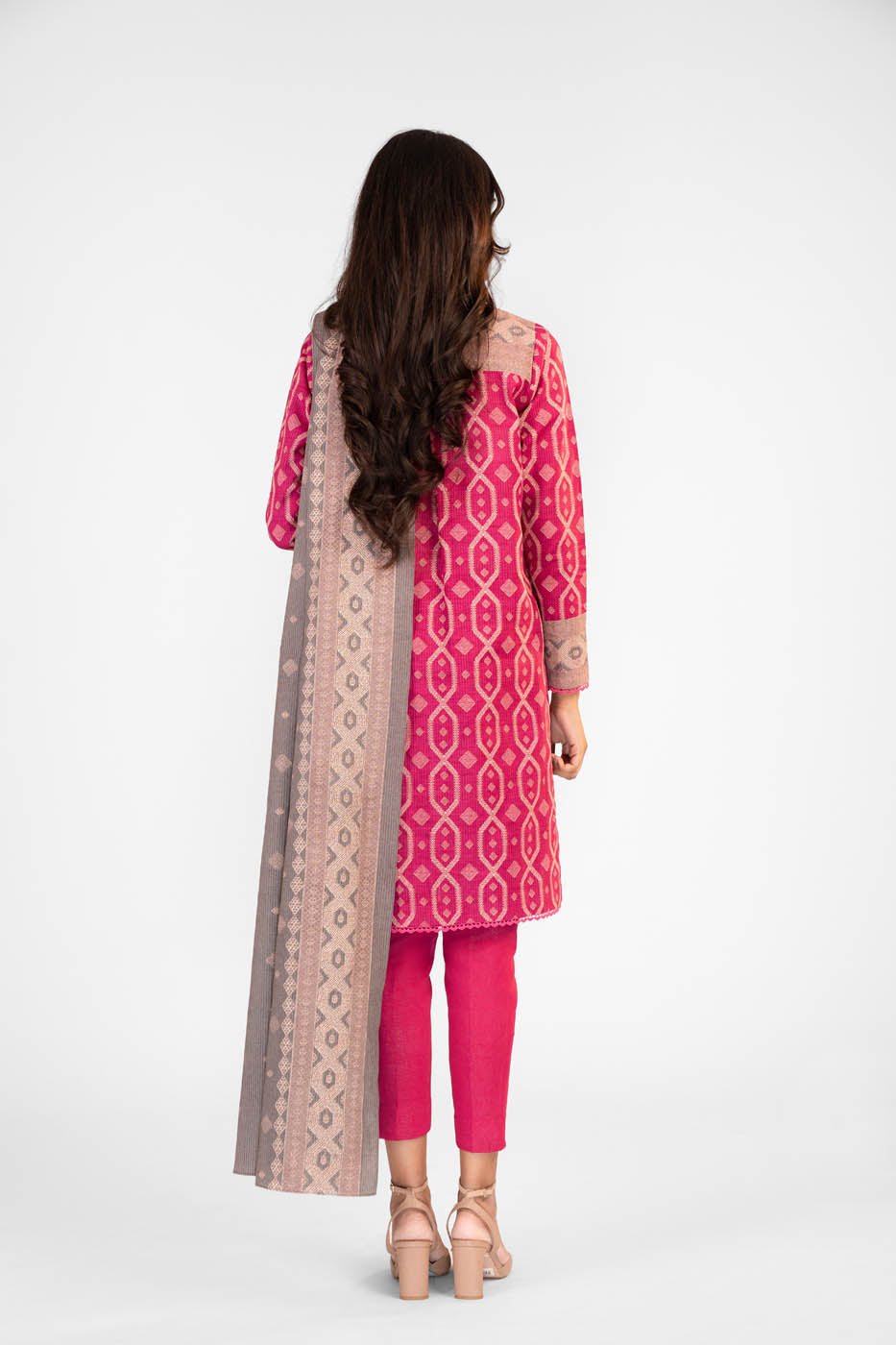 2 Pc Printed Lawn Suit With Lawn Dupatta