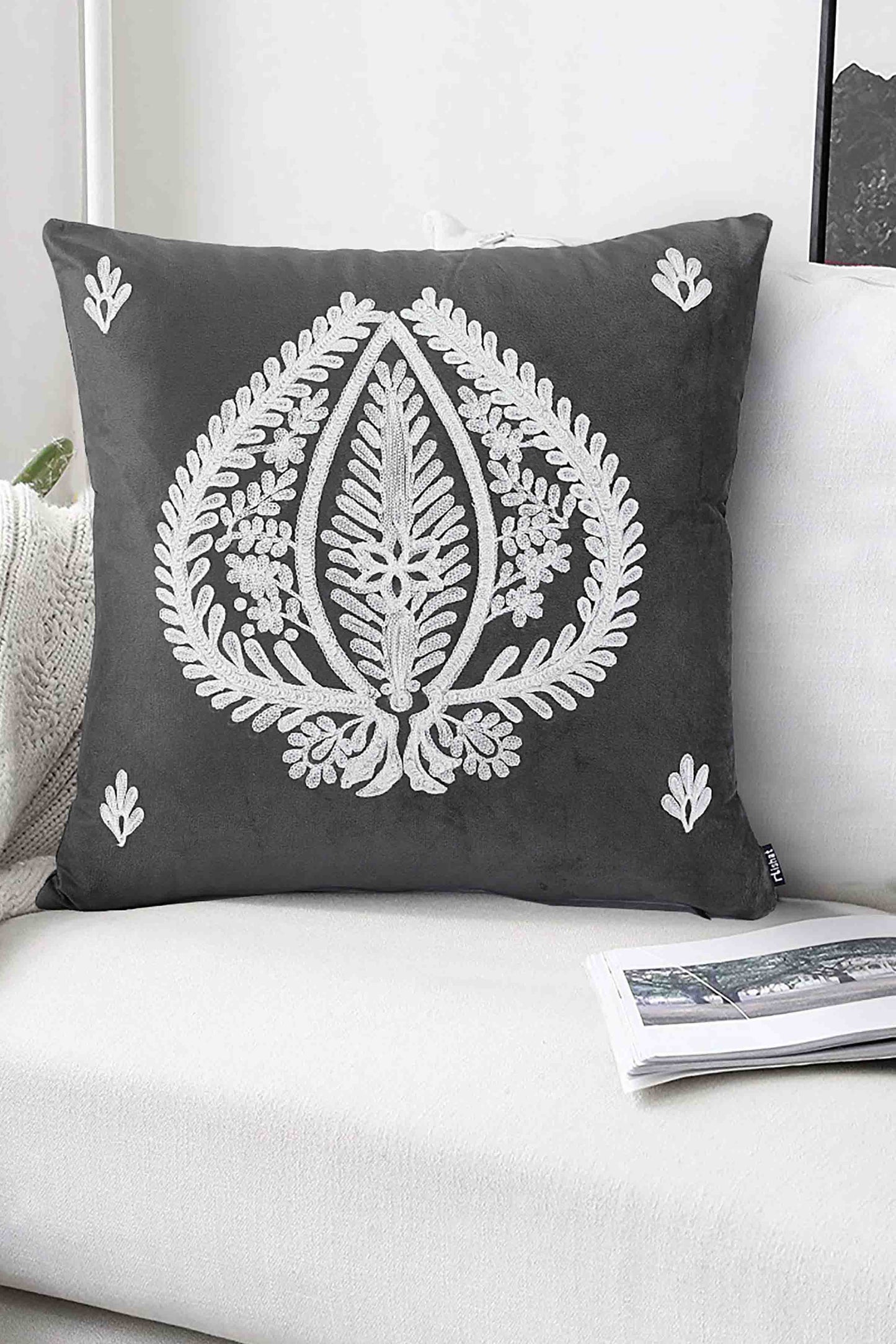 Nishat Linen - Floralful Cushion Cover Emb