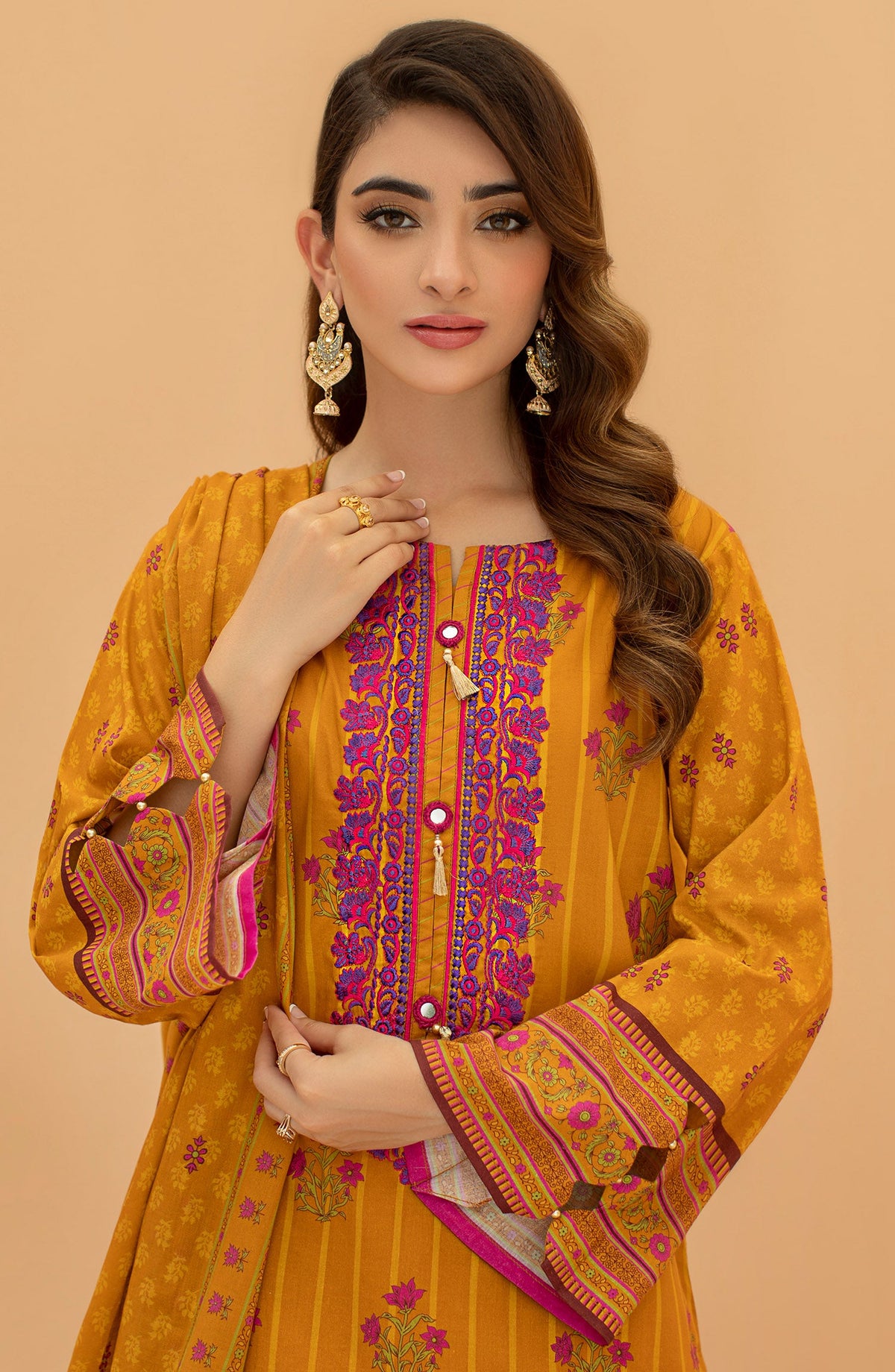 Orient - Unstitched 3 Piece Embroidered Lawn Shirt , Cambric Pant and Lawn Dupatta