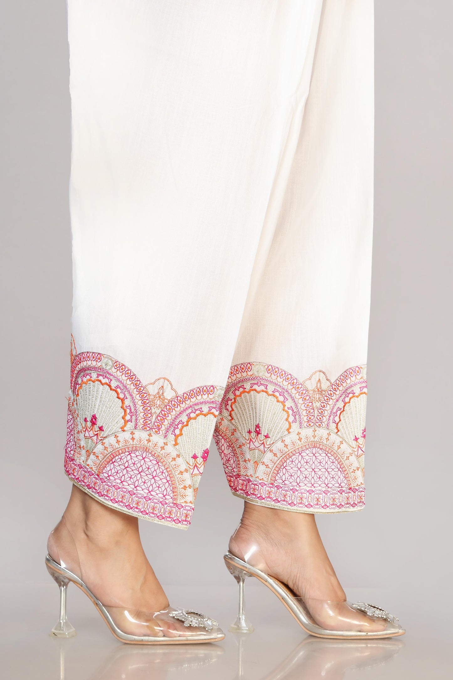 Chinyere - SKY FEEL (BB8464)