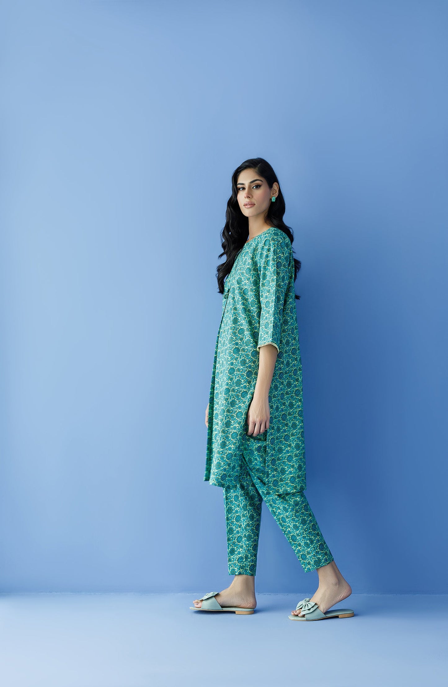 Orient - Stitched 2 Piece Printed Khaddar Shirt and Khaddar Pant