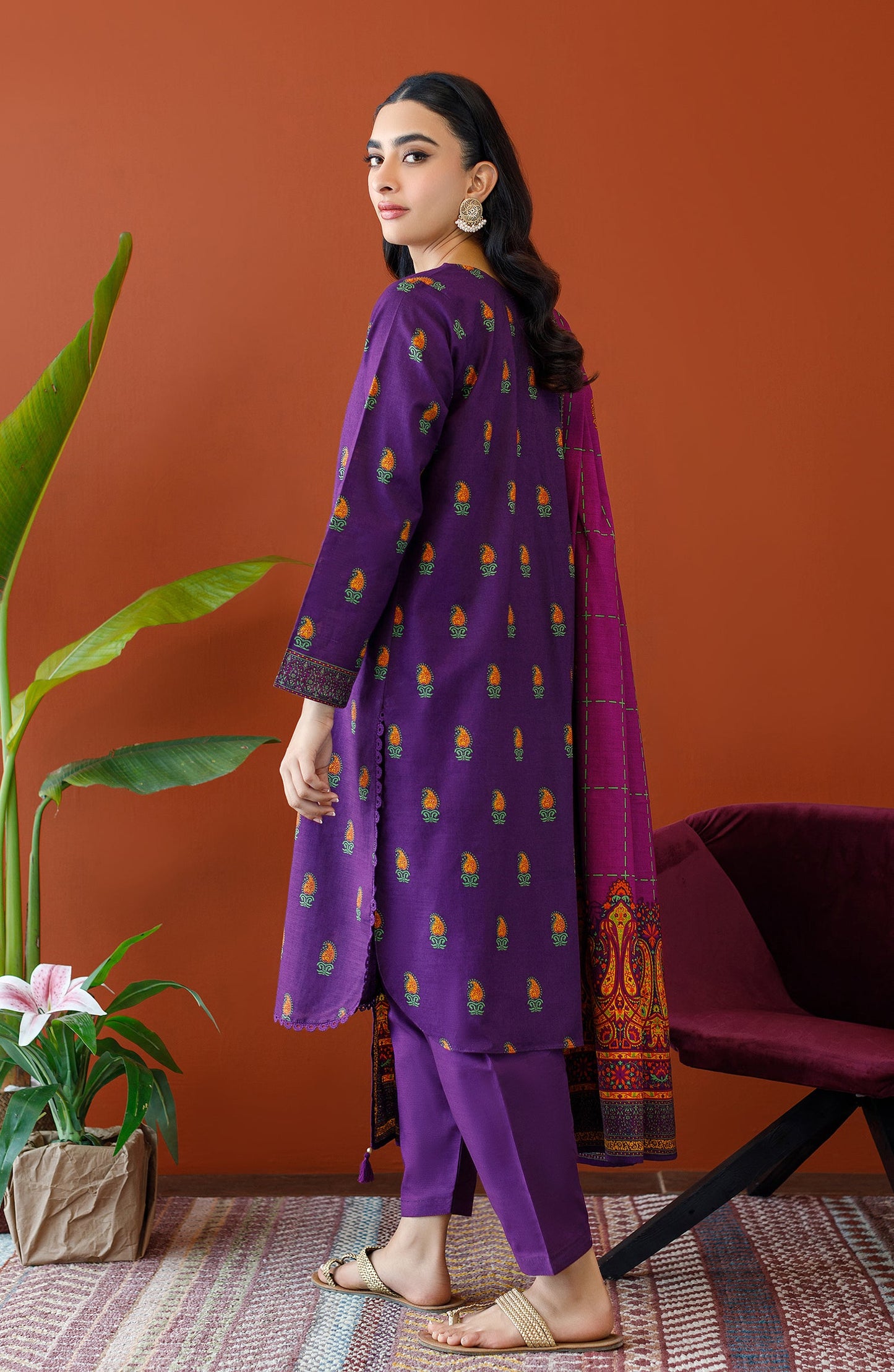 Orient - Stitched 3 Piece Printed Khaddar Shirt , Khaddar Pant and Khaddar Dupatta