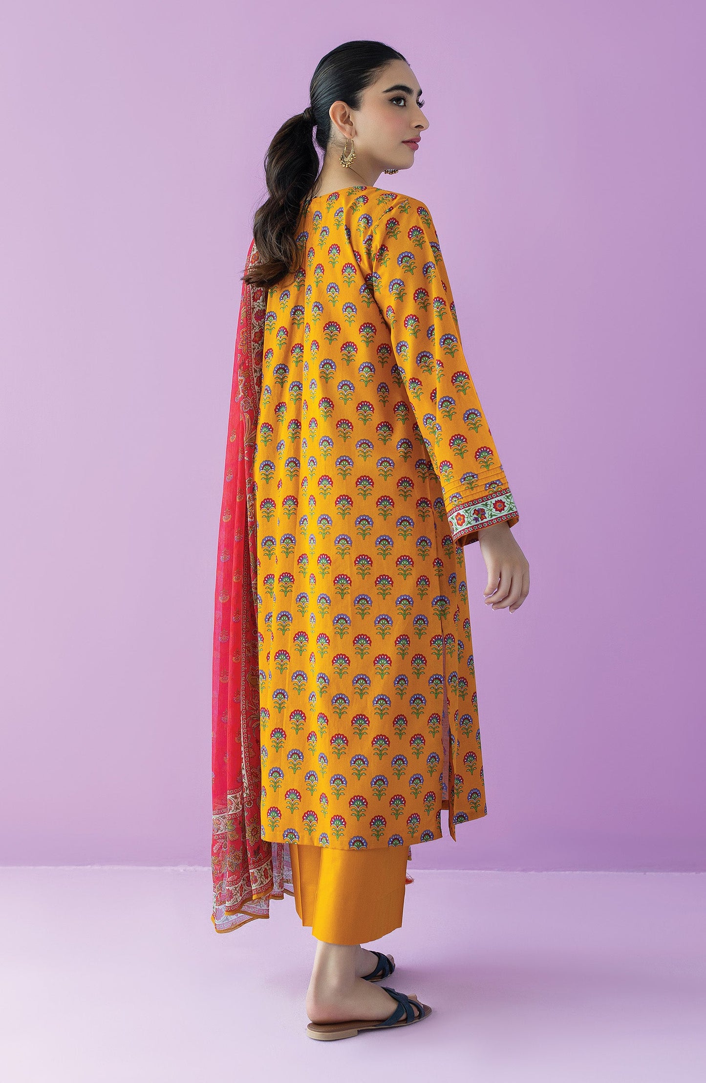 Orient - Unstitched 3 Piece Embroidered Lawn Shirt , Cambric Pant and Chiffon Dupatta
