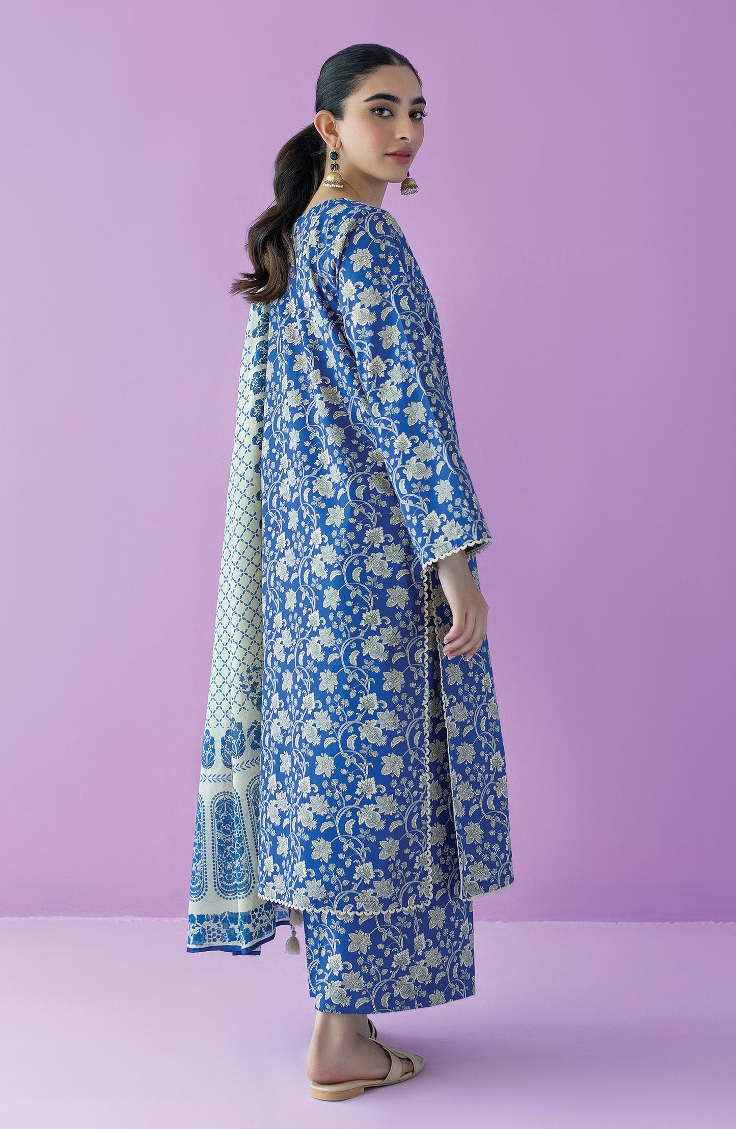 Orient - Stitched 3 Piece Printed Lawn Shirt , Cambric Pant and Lawn Dupatta