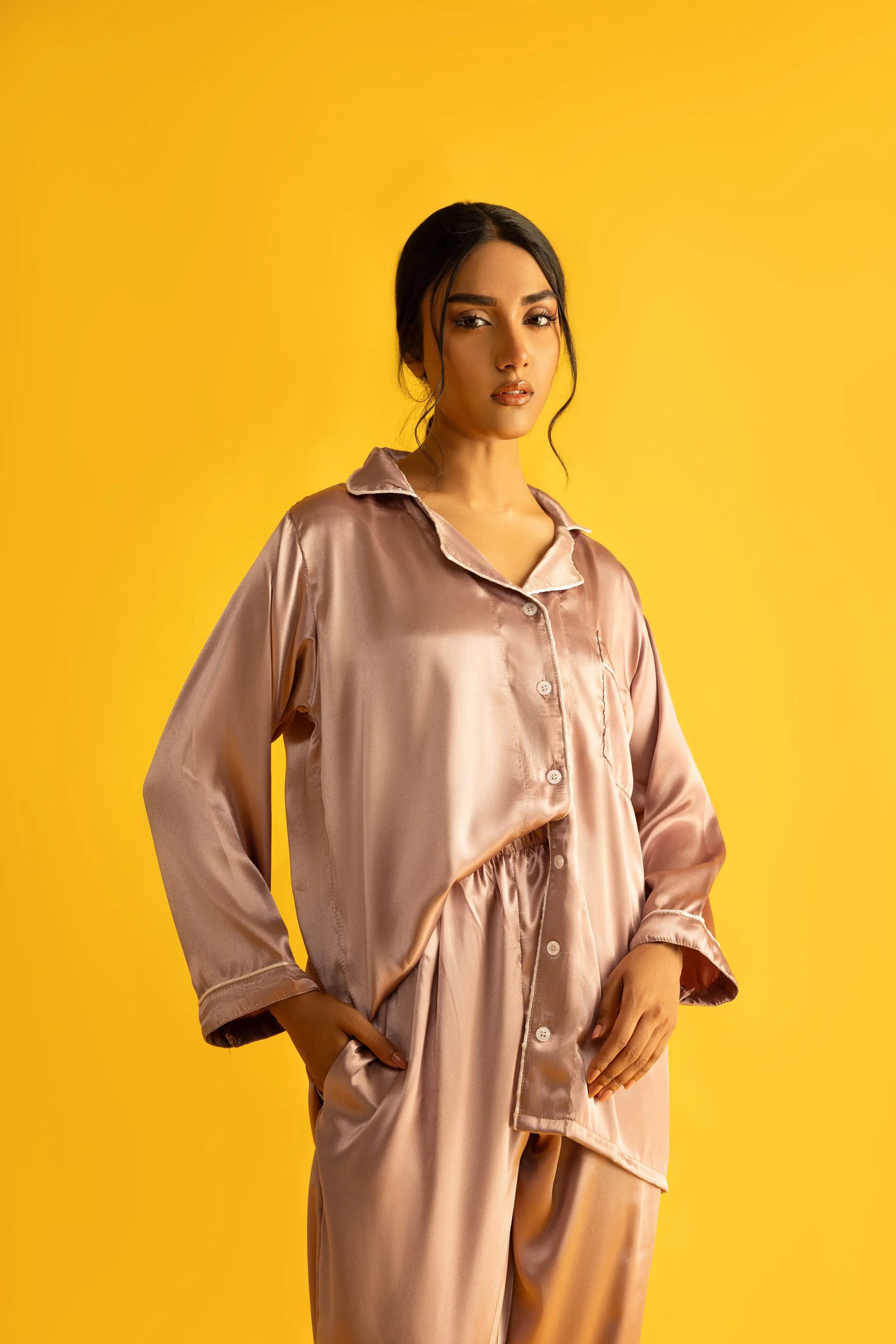 Decuir - Tea Pink Silk Satin Women‘s Pajamas Set Notched Collar Top & Wide Leg Long Pants 2 Pieces Loungewear