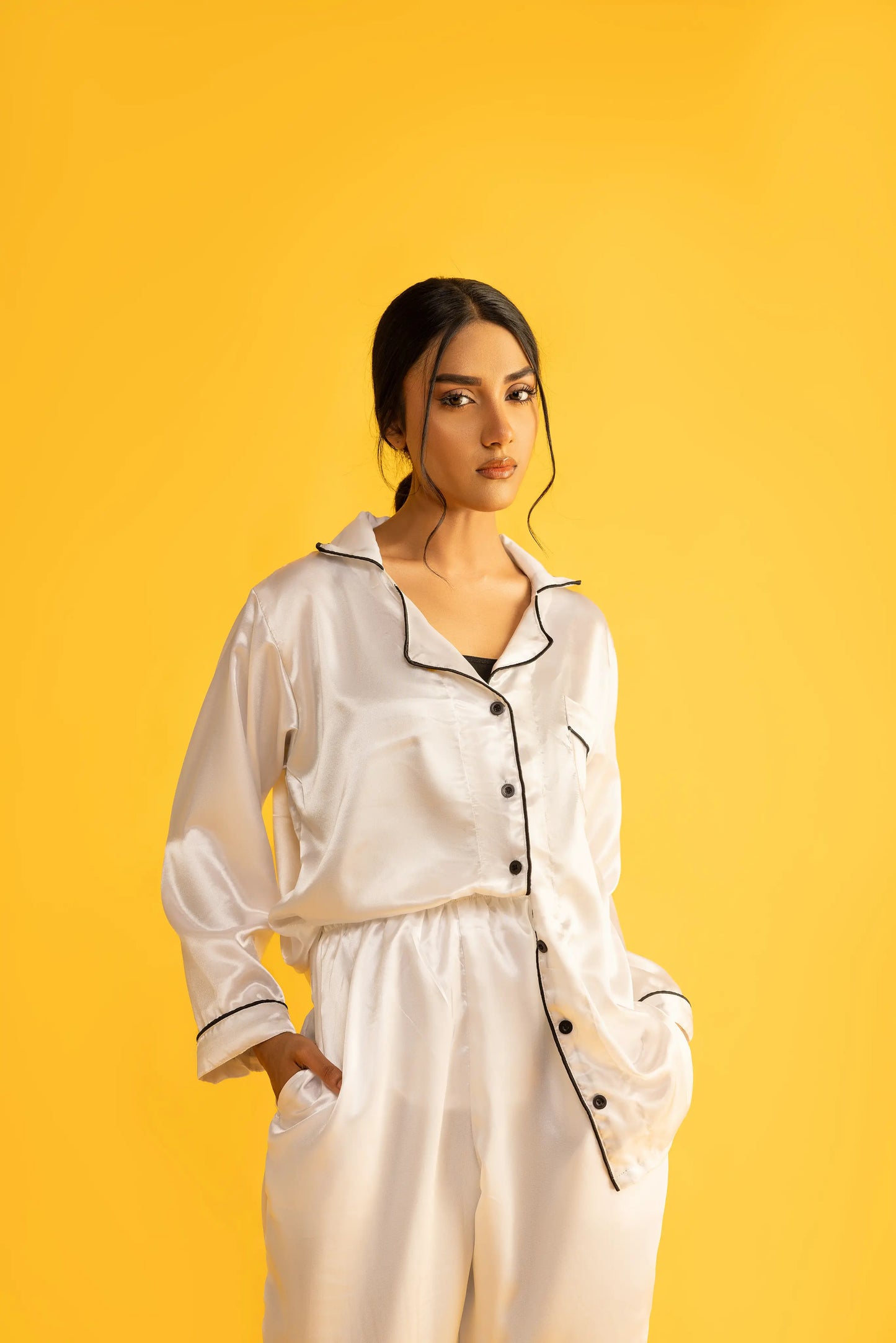 Decuir - White Silk Satin Women‘s Pajamas Set Notched Collar Top & Wide Leg Long Pants 2 Pieces Loungewear