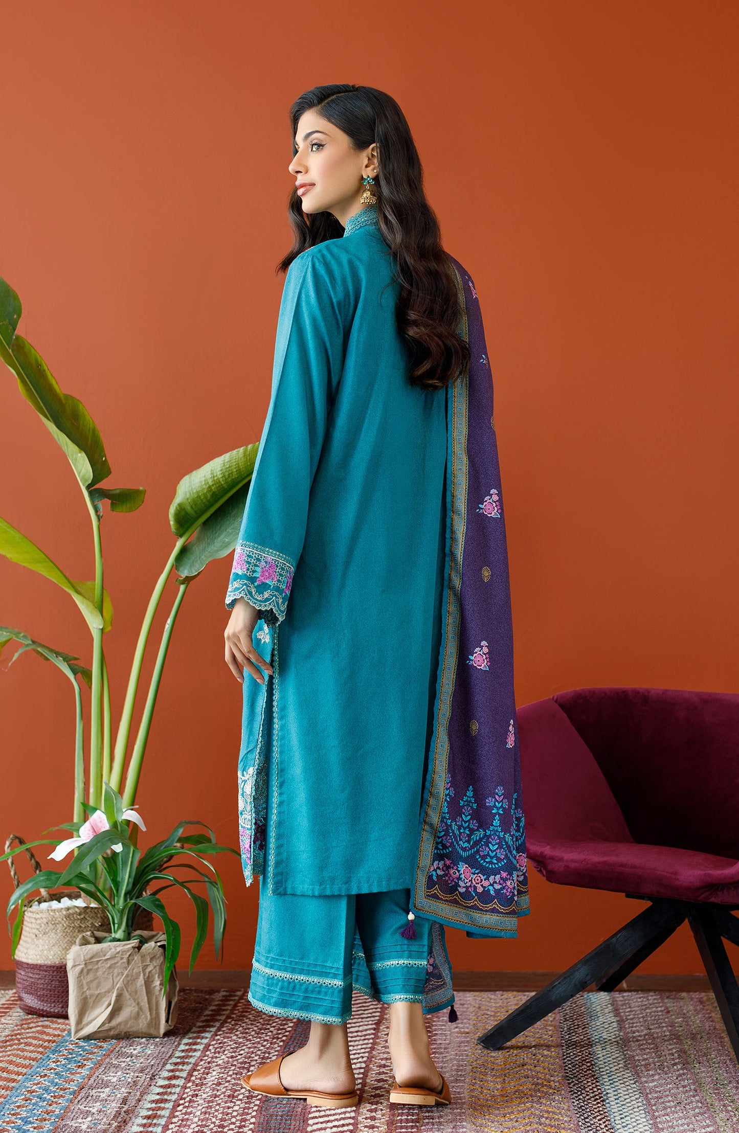 Orient - Unstitched 3 Piece Embroidered Karandi Shirt , Karandi Pant and Karandi Dupatta