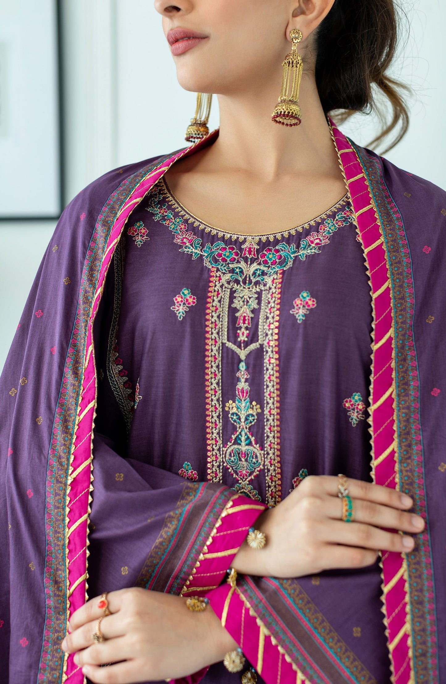Orient - Unstitched 3 Piece Embroidered Lawn Shirt , Lawn Pant and Lawn Dupatta