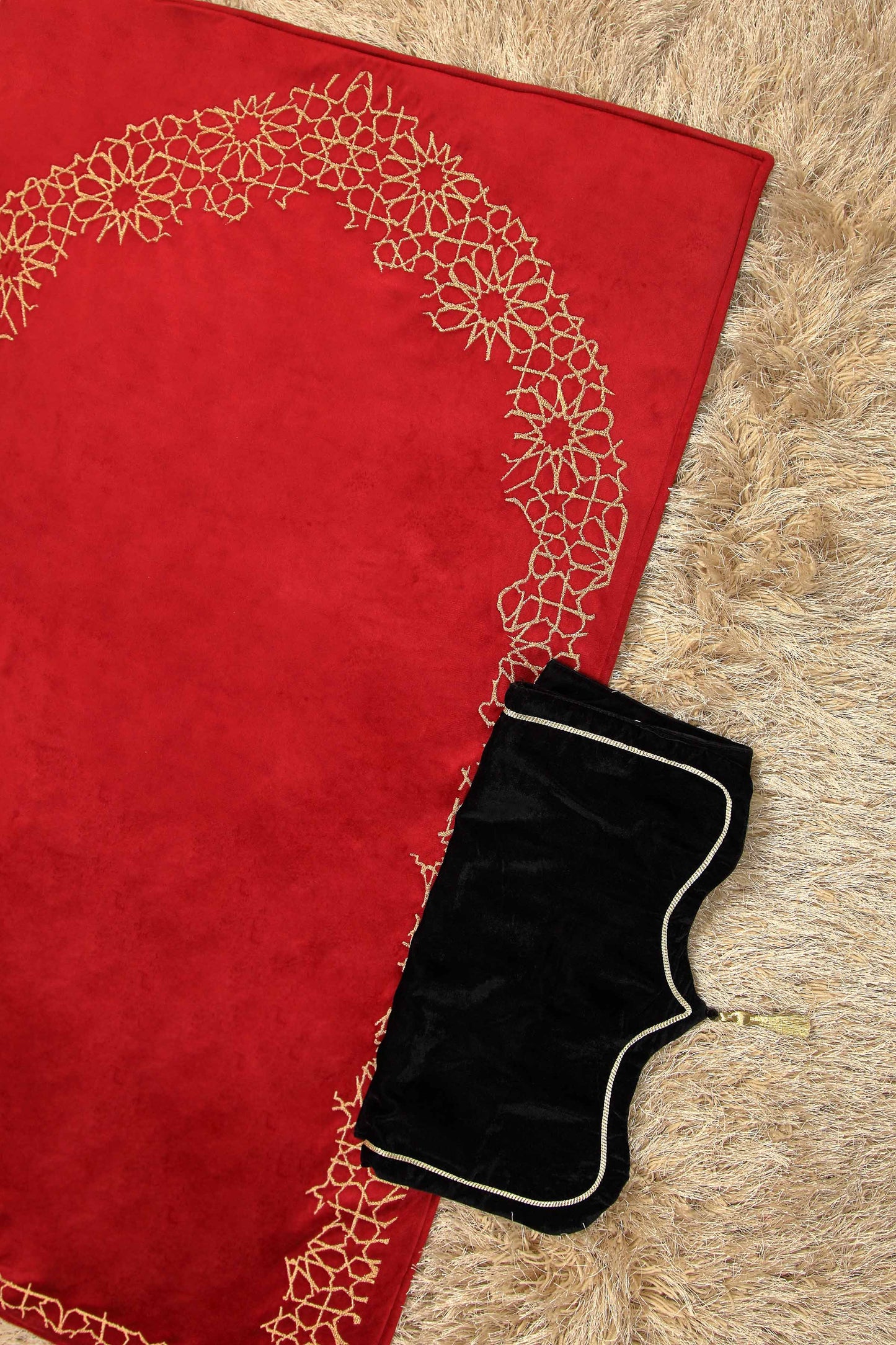 Nishat Linen - Embroidered Prayer Mat P-Mat23-01G