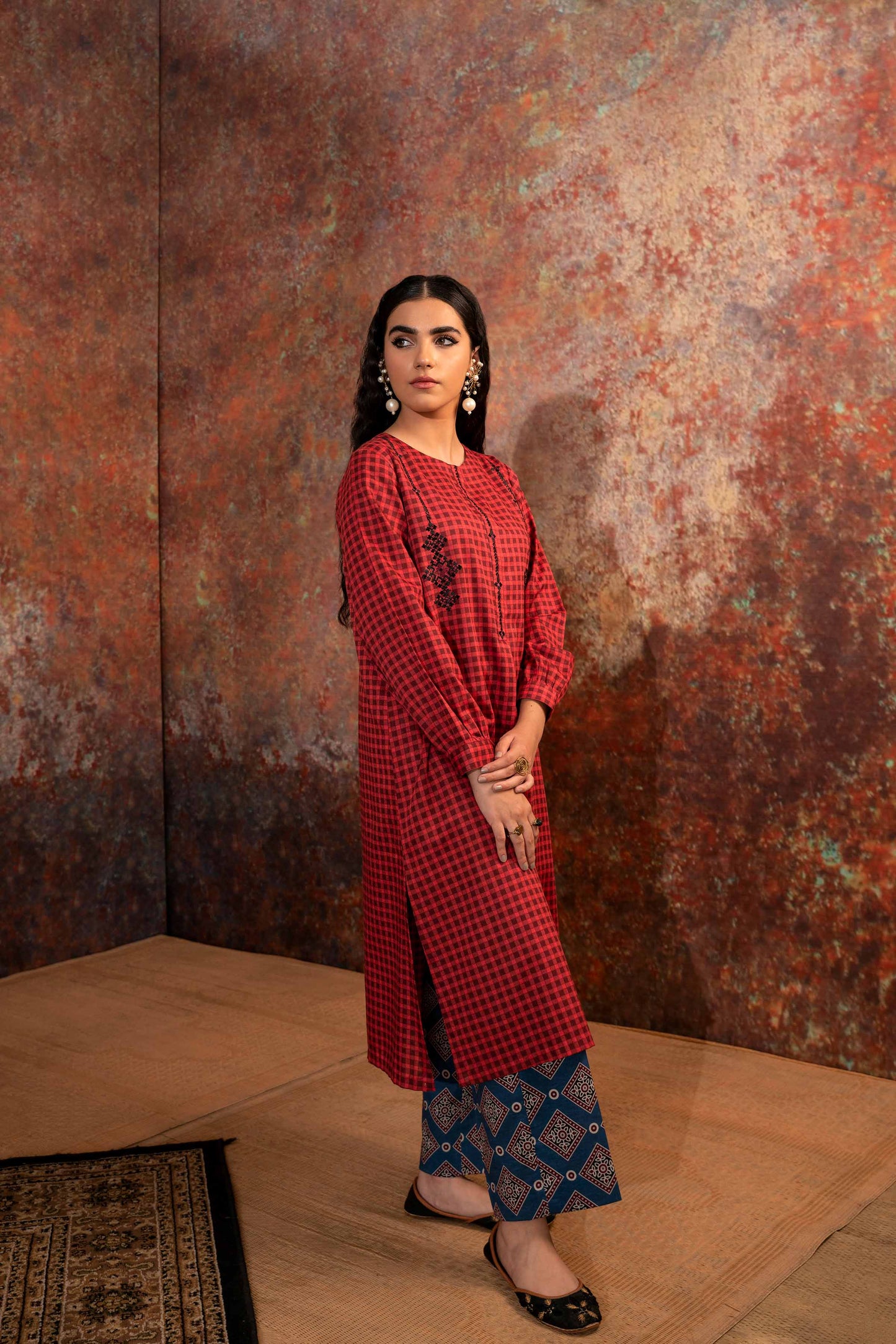 Nishat Linen - 2 Piece - Printed Embroidered Suit - PW23-219