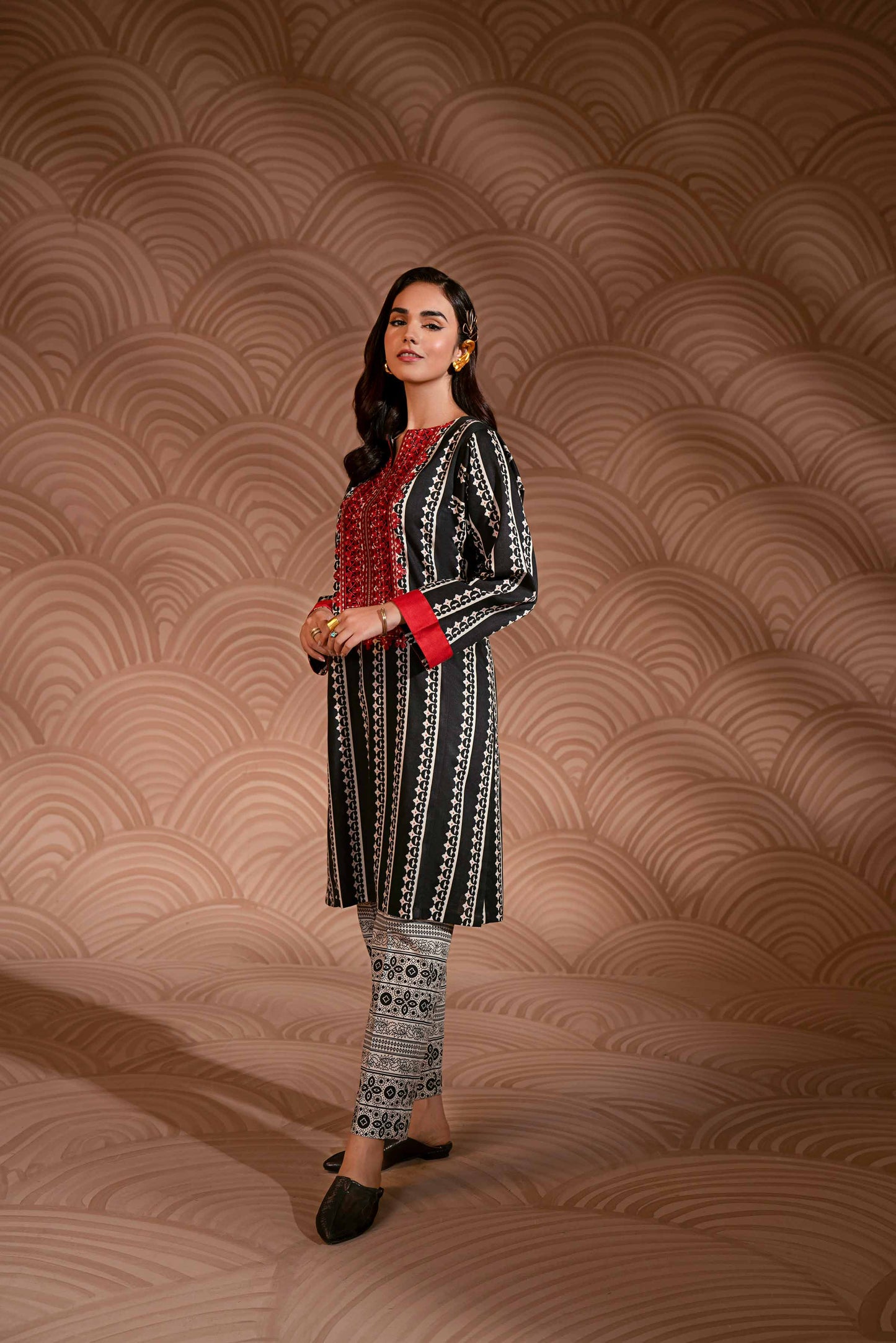 Nishat Linen - 2 Piece - Printed Embroidered Suit - PW23-227