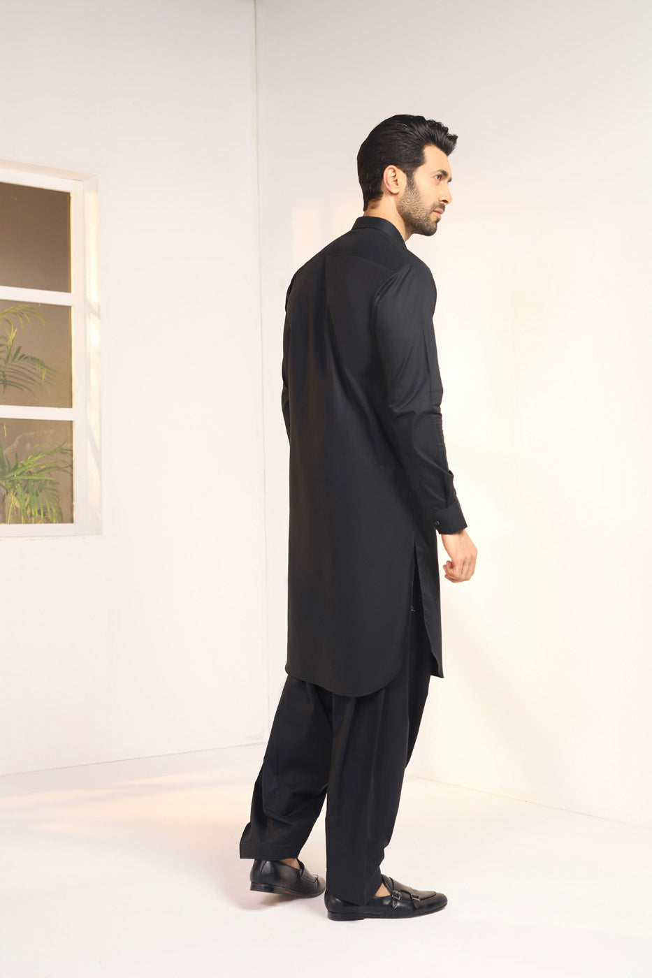 Suraj Latha Shalwar