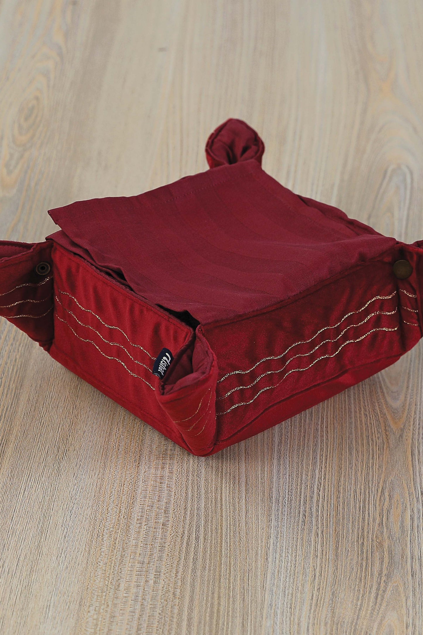 Nishat Linen - Scarelet Bread Basket
