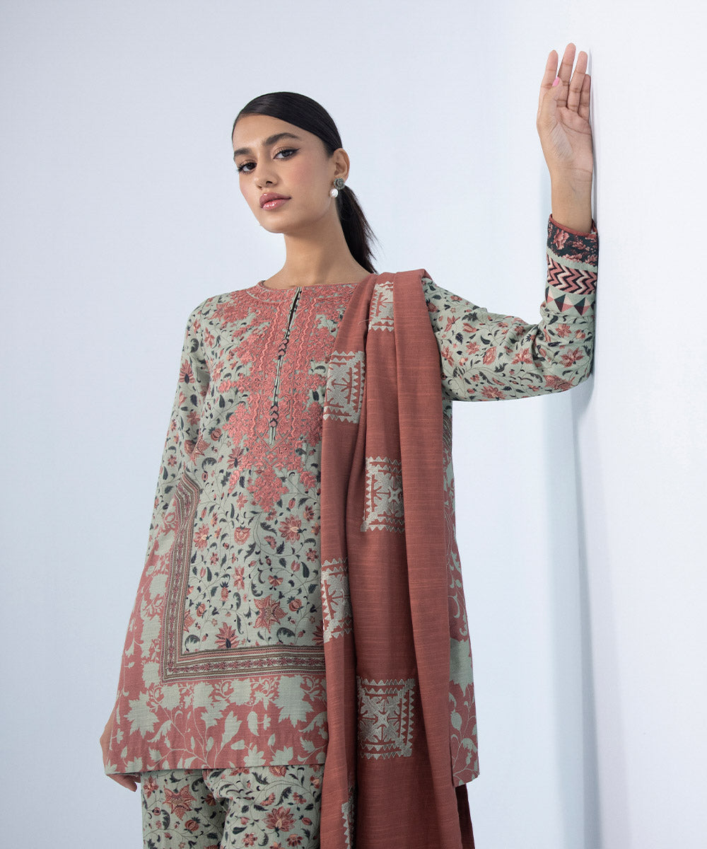 Sapphire - 3 Piece - Embroidered Khaddar Suit