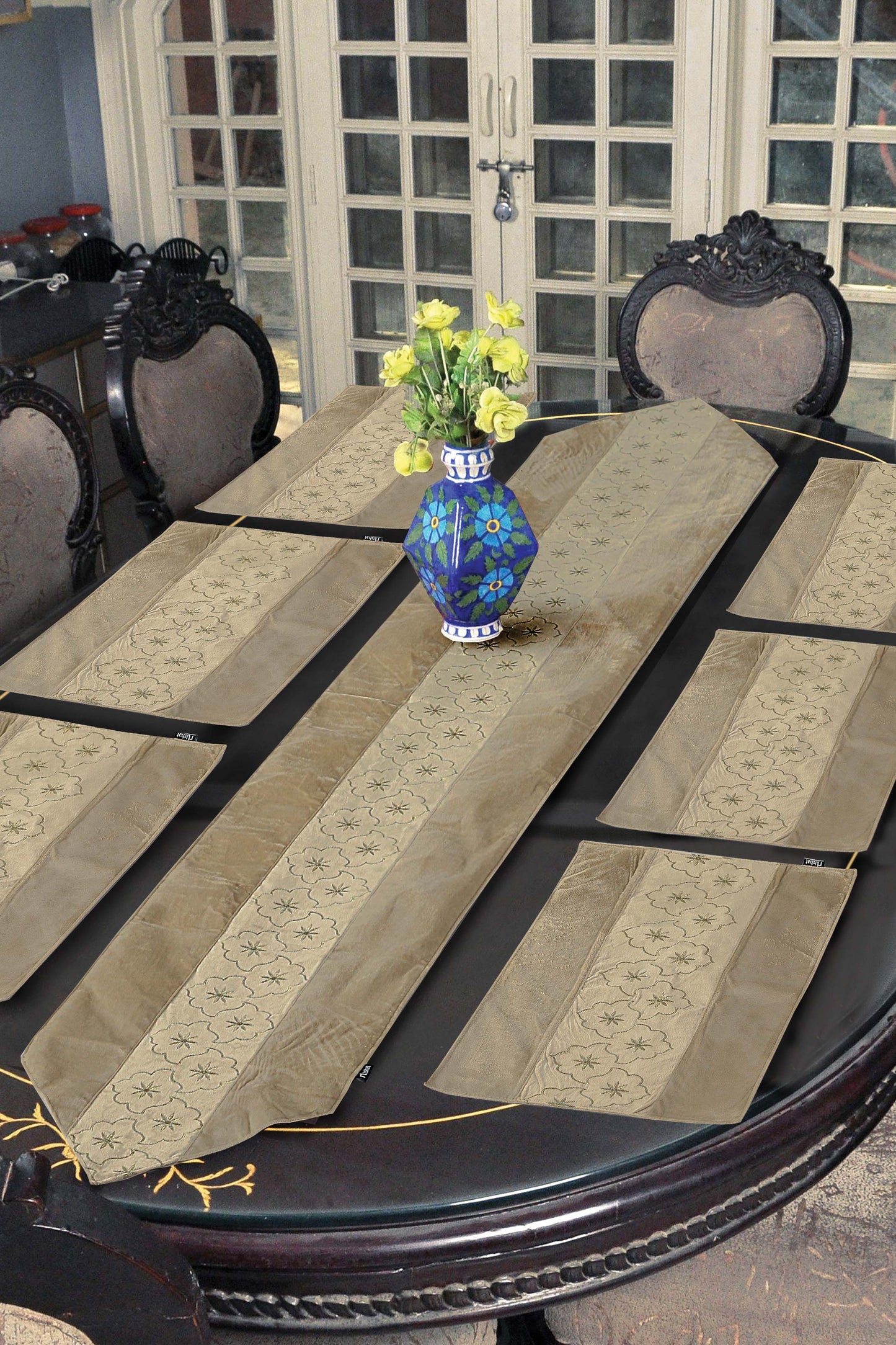 Nishat Linen - Vanila Table Runner Set - 7 Piece