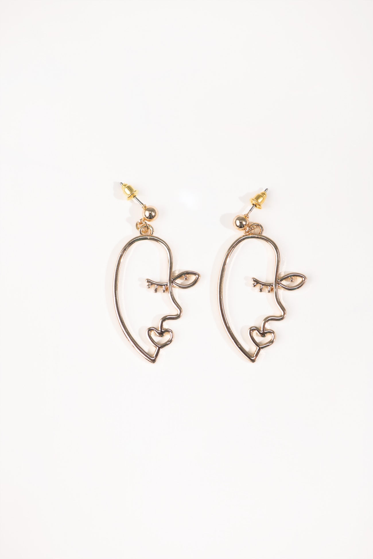 BTW - METALLIC FACE SHAPE EARRING