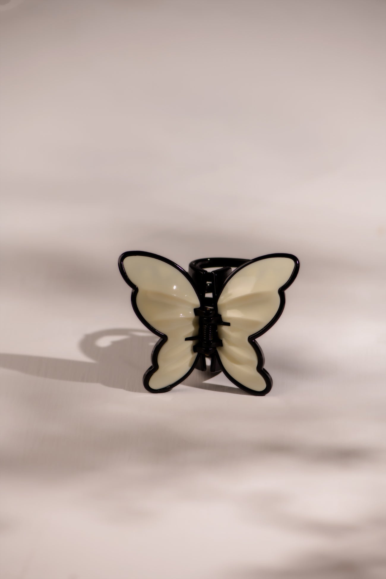 BTW - BUTTERFLY HAIRCLIP