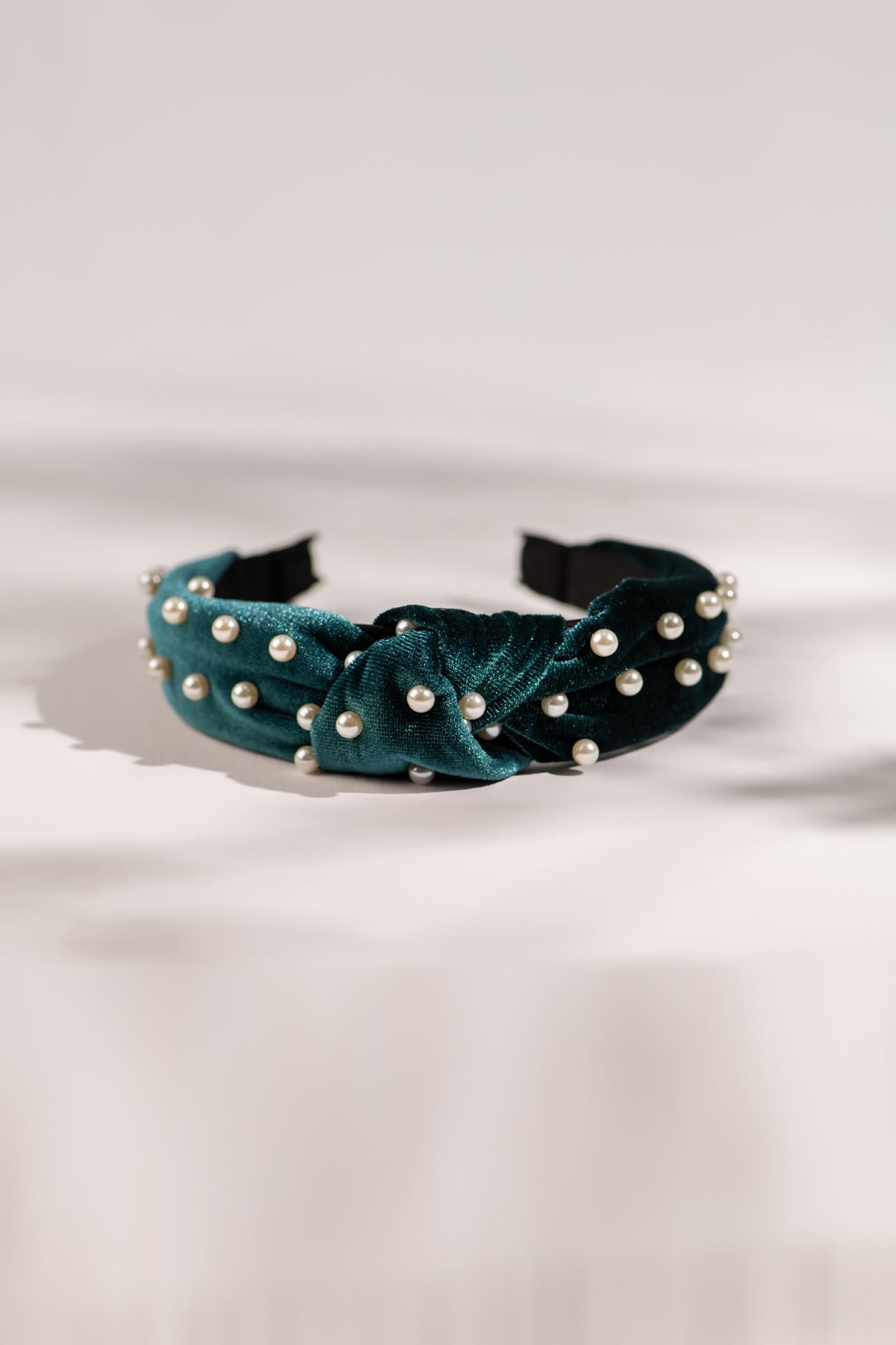 BTW - GREEN KNOTTED PEARL HEADBAND