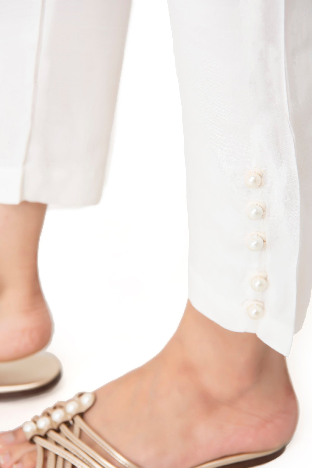 BTW - POWDER WHITE BELL