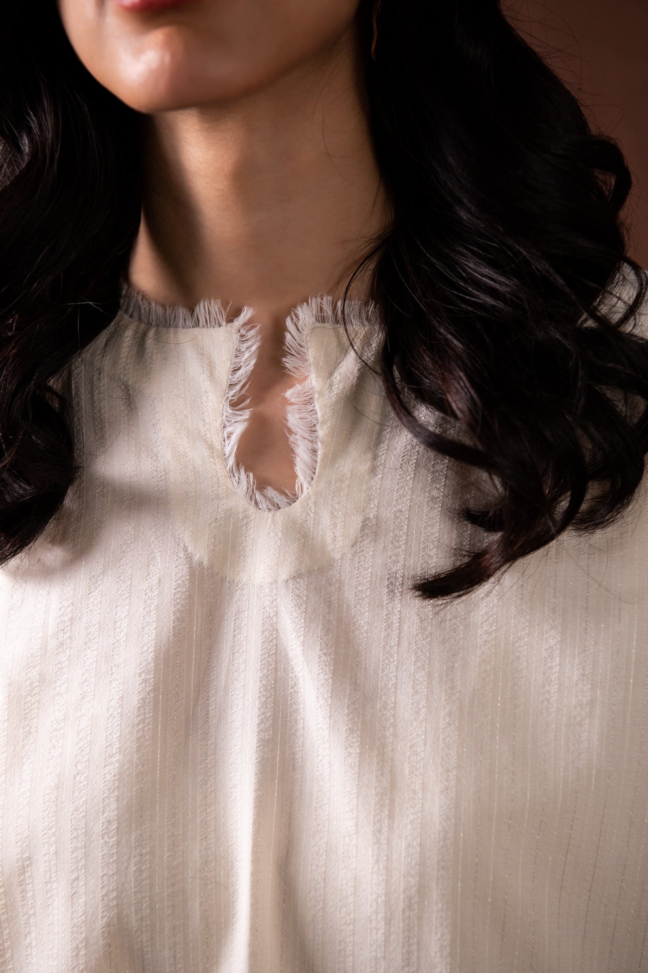 BTW - LOOSE FIT EMBROIDERED KURTA