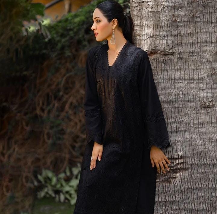 Bareeq Outfits - KIARA EMBROIDERED CHIKANKARI 2-PIECE SUIT