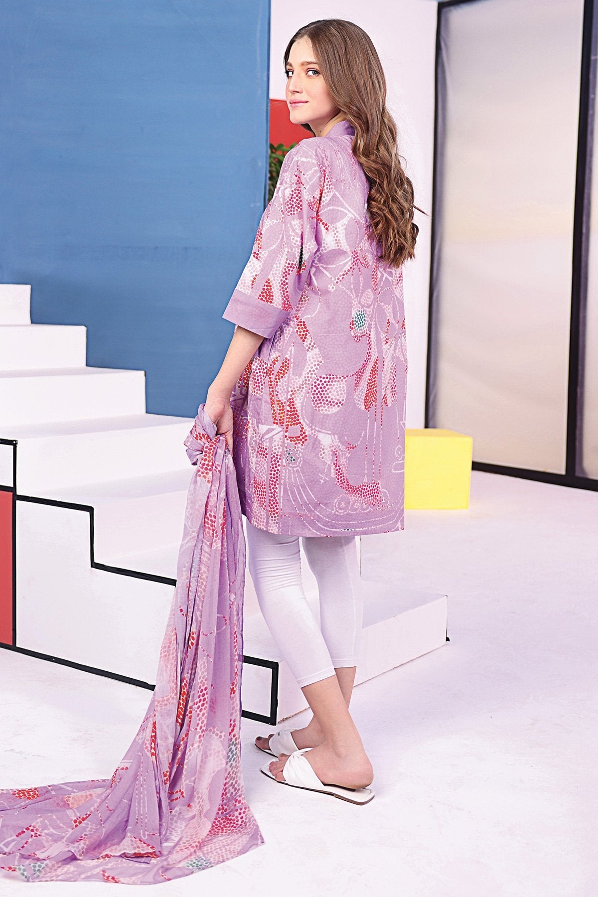 Alkaram - 2 Pc Digital Cambric Shirt With Cotton Viscose Dupatta
