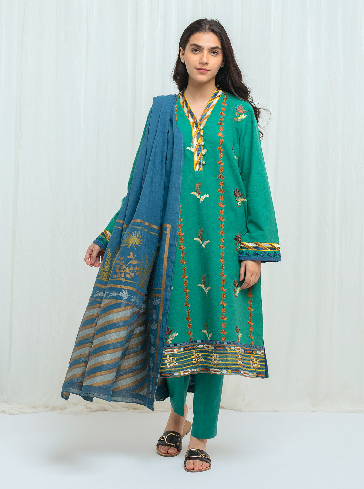 Beechtree - Orient Express -Embroidered-2P