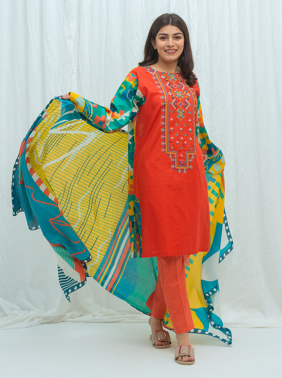 Beechtree - Cloral Echo-Embroidered-2P