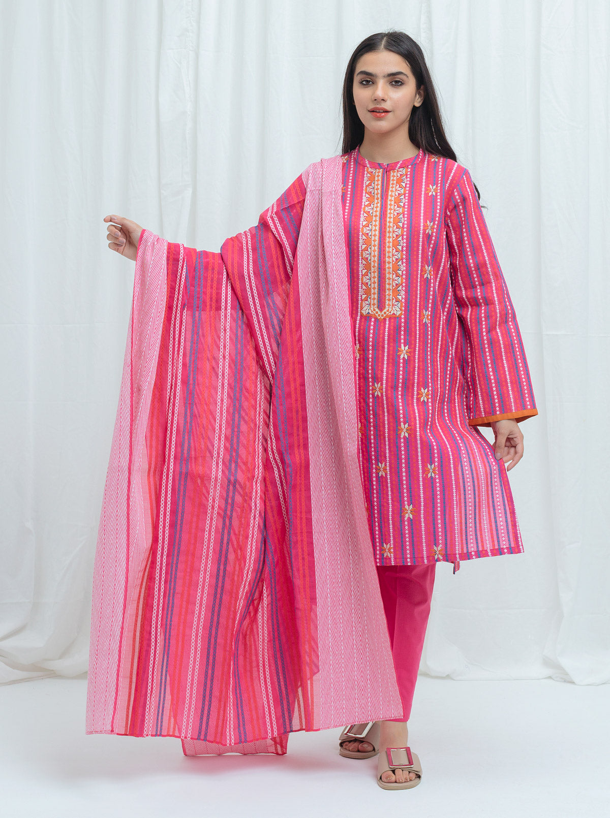 Beechtree - Fuchsia Festa-Jacquard-2P (UNSTITCHED)