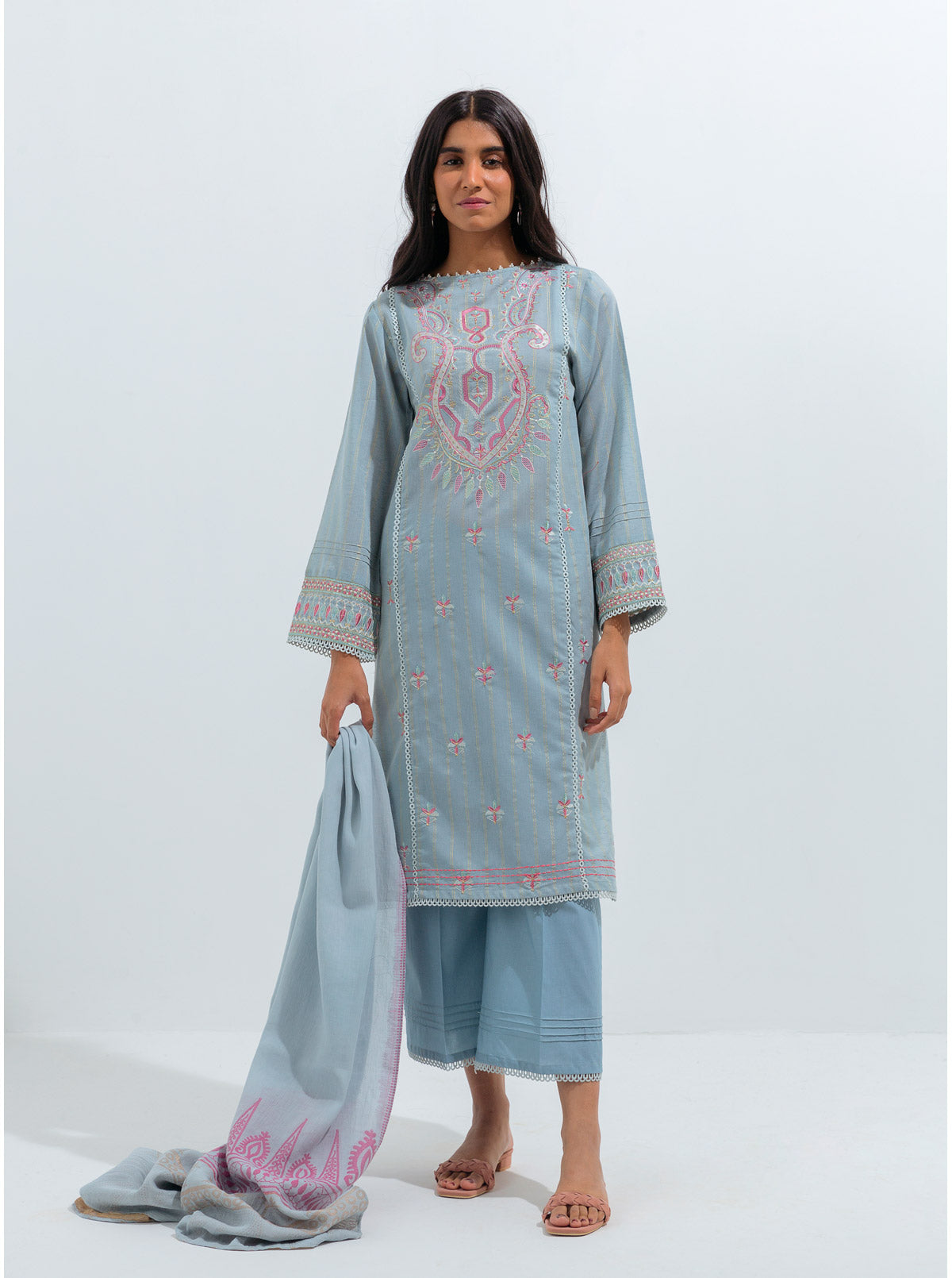 Beechtree - Powder Blue-Embroidered-2P