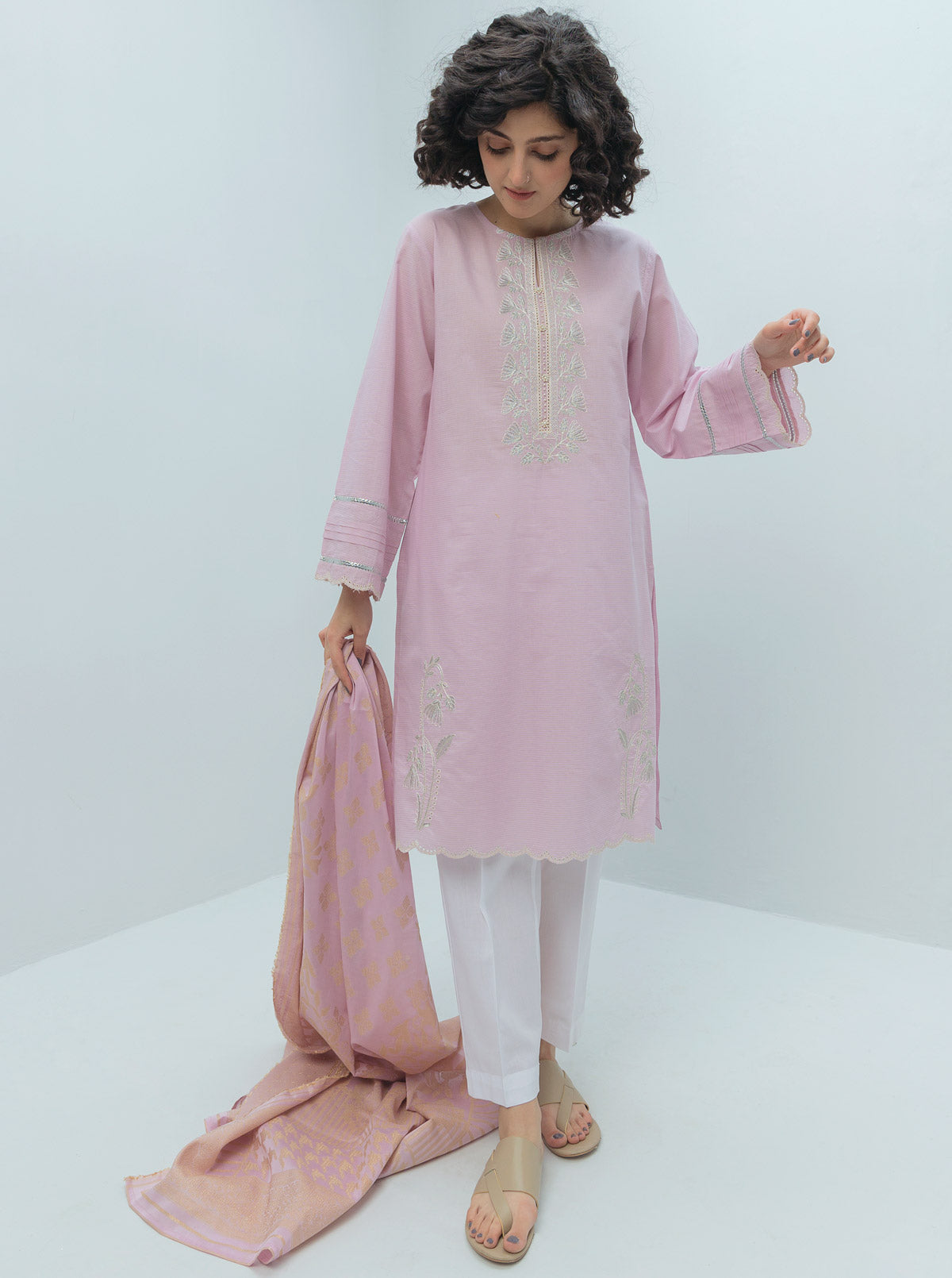 Beechtree - 2 PIECE EMBROIDERED LAWN SUIT (PRET)