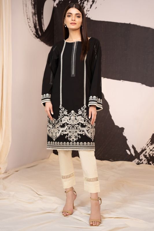 Dyed Embroidered Dobby Kurti