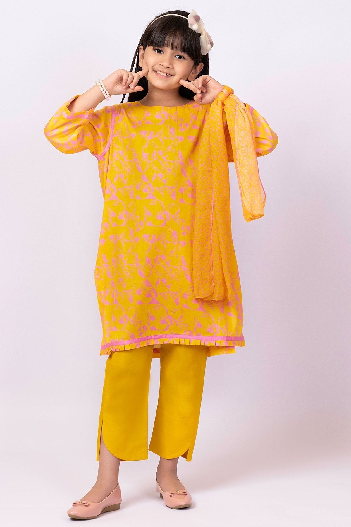 Alkaram - 3 Pc Printed Satin Outfit