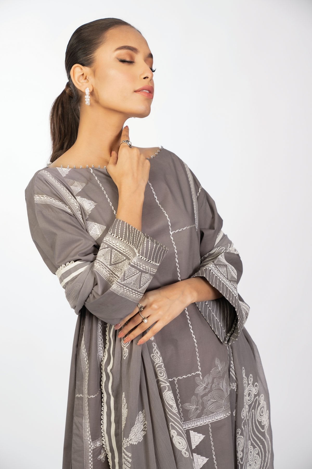 3 Pc Embroidered Two Slub Way Suit With Chiffon Dupatta