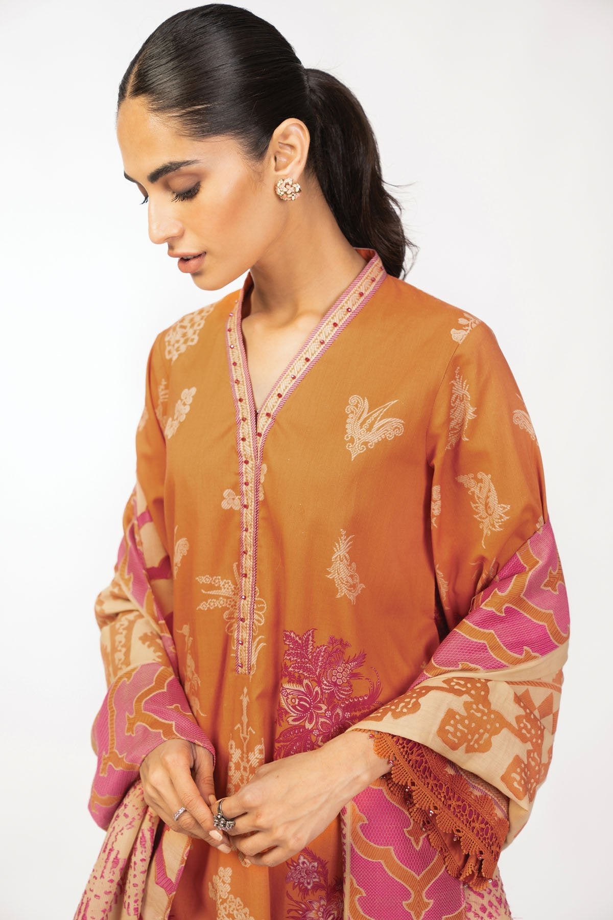 3 Pc Printed Cambric Suit With Jacquard Dupatta