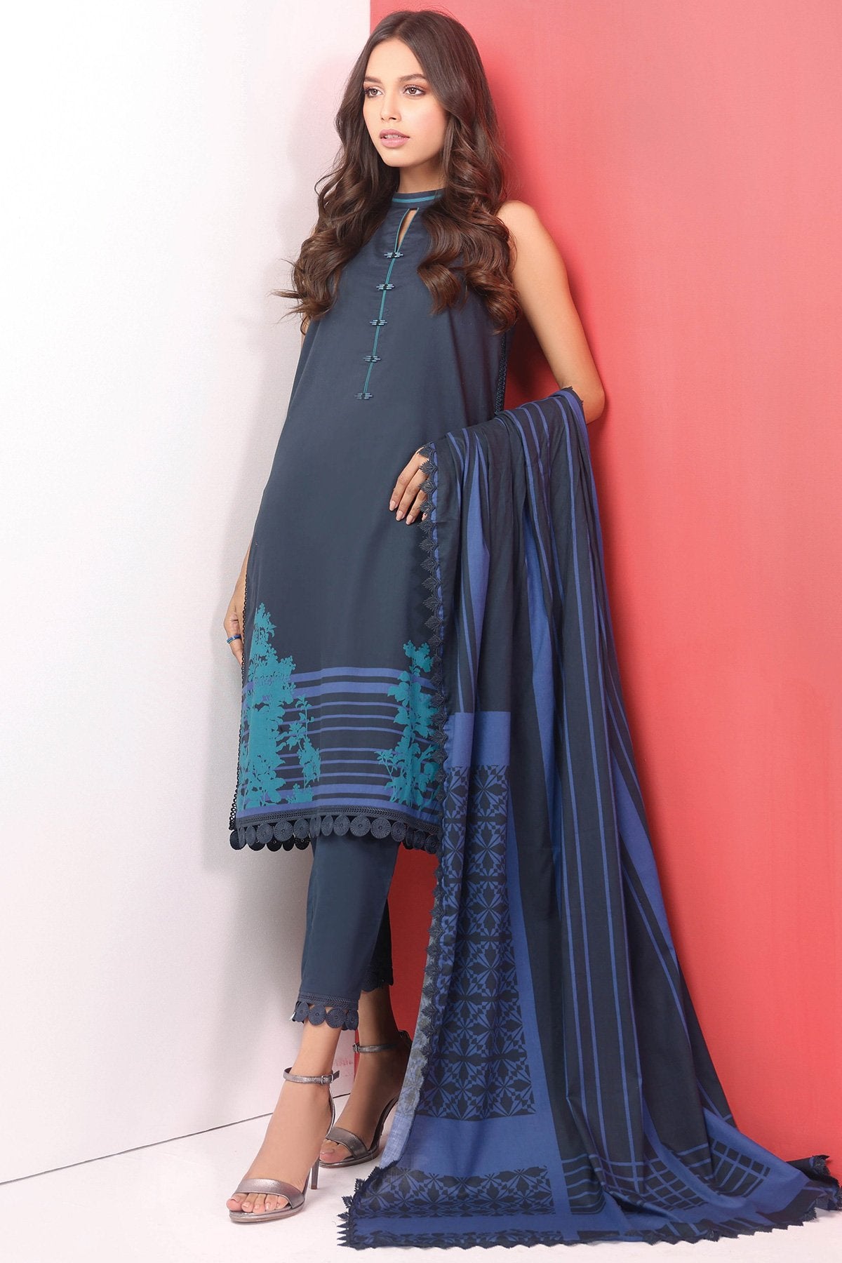 Alkaram - 2 Pc Printed Cambric Suit With Broshia Dupatta