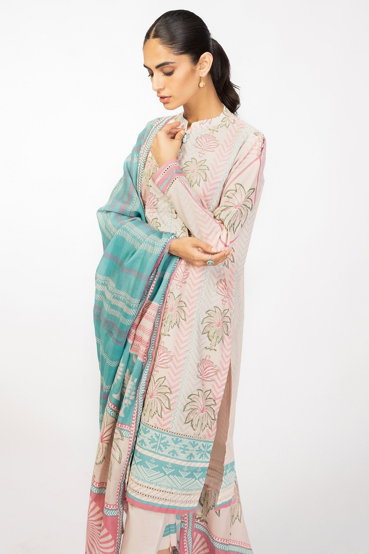 3 Pc Printed Cambric Suit With Cotton Net Dupatta