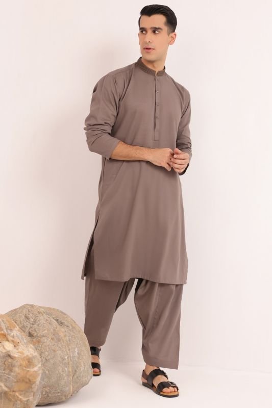 Embroidered Ribbed Cotton Shalwar Kameez