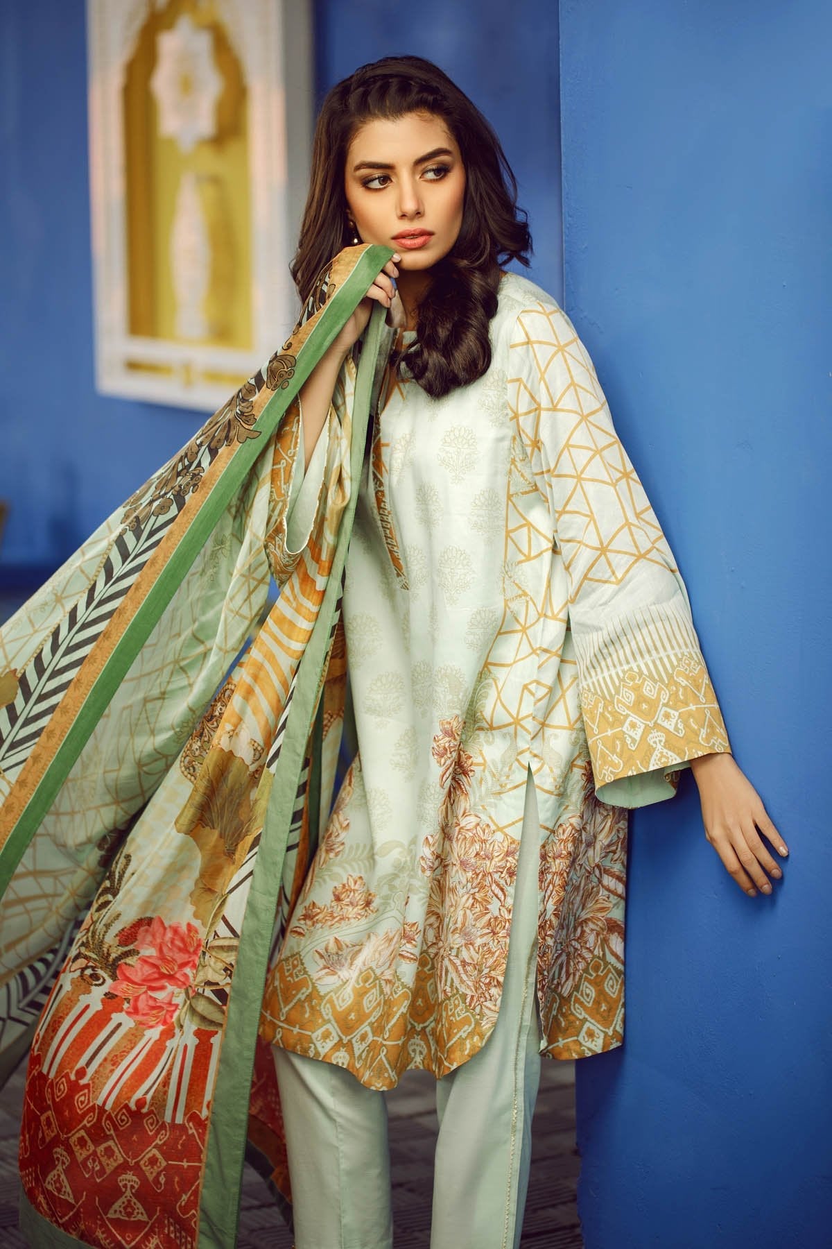 Alkaram - 3 Piece Printed Suit With Printed Silk Dupatta