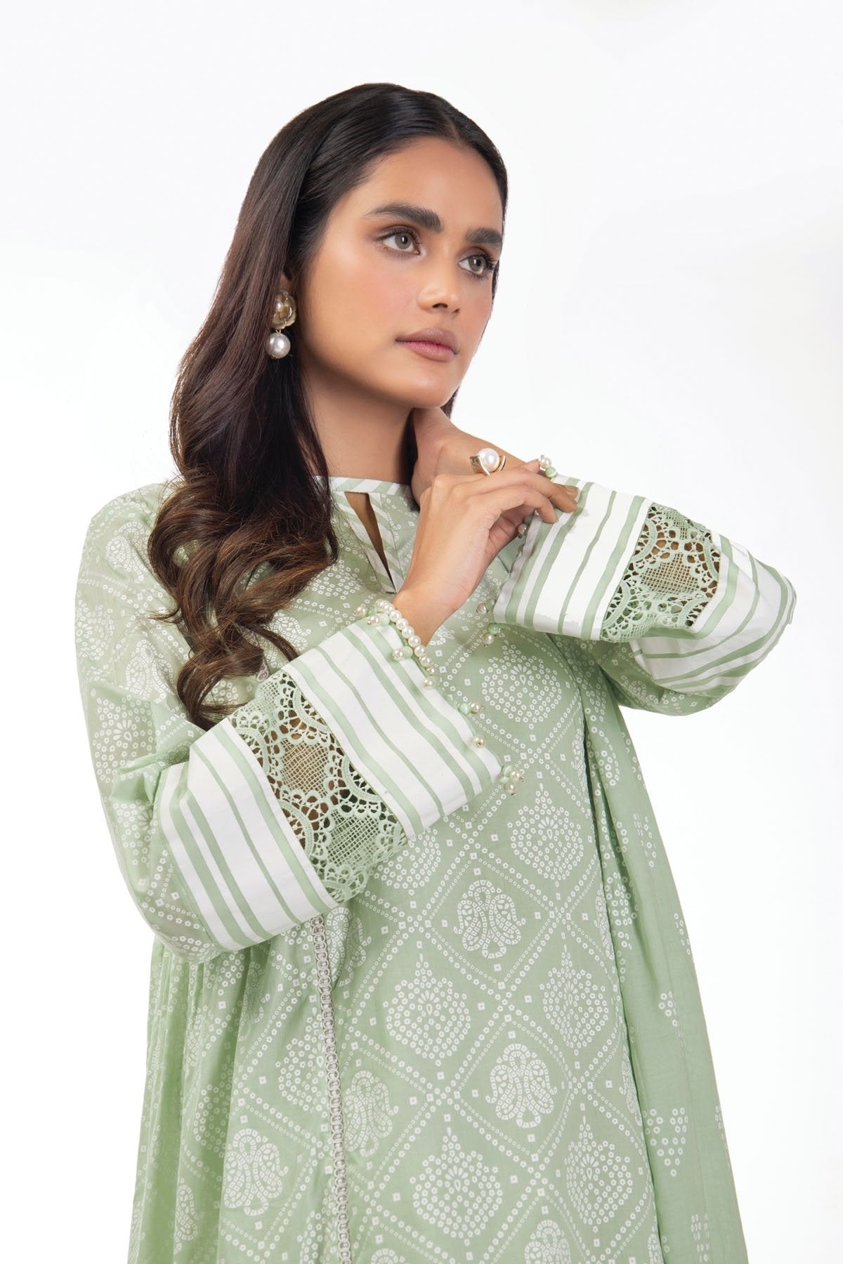 Alkaram - 3 Pc Printed Lawn Suit With Lawn Dupatta