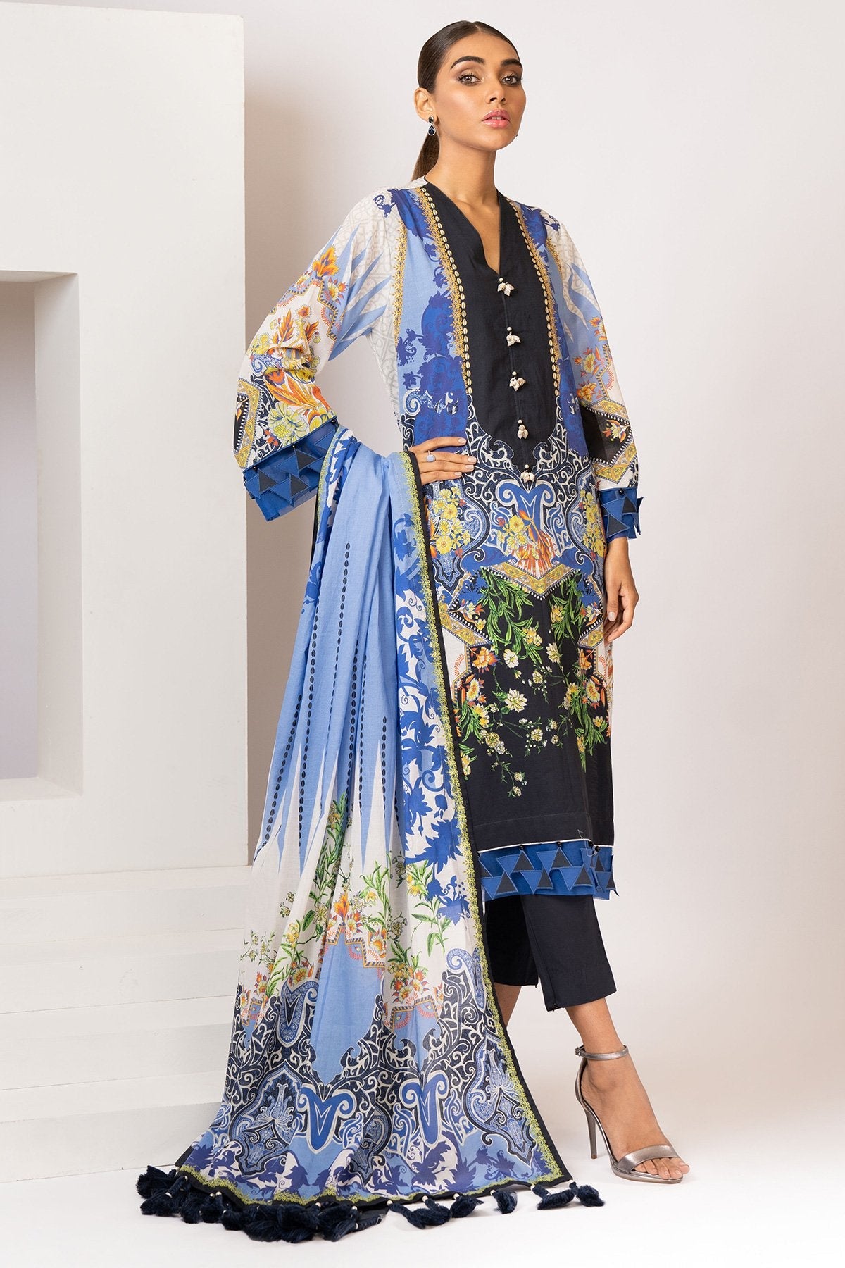 Alkaram - 2 Pc Digital Lawn Suit With Digital Lawn Dupatta
