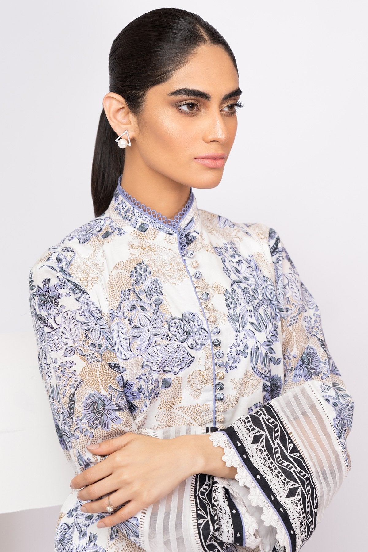 Alkaram - 1 Pc Printed Lawn Shirt