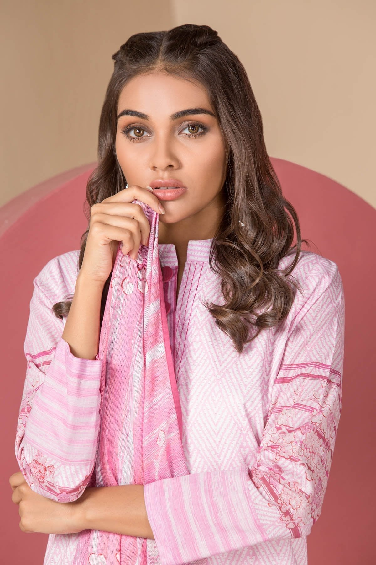 Alkaram - 3 Piece Embroidered Suit With Digital Net Dupatta