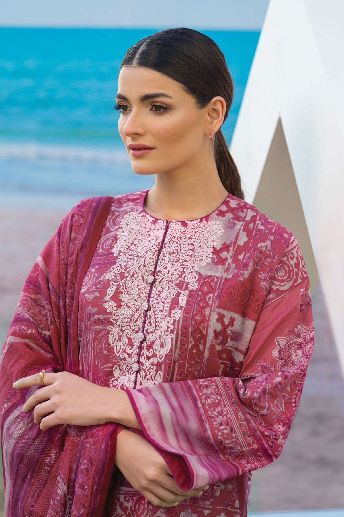 Alkaram - 3 Pc Embroidered Lawn Suit With Digital Cotton Net Dupatta