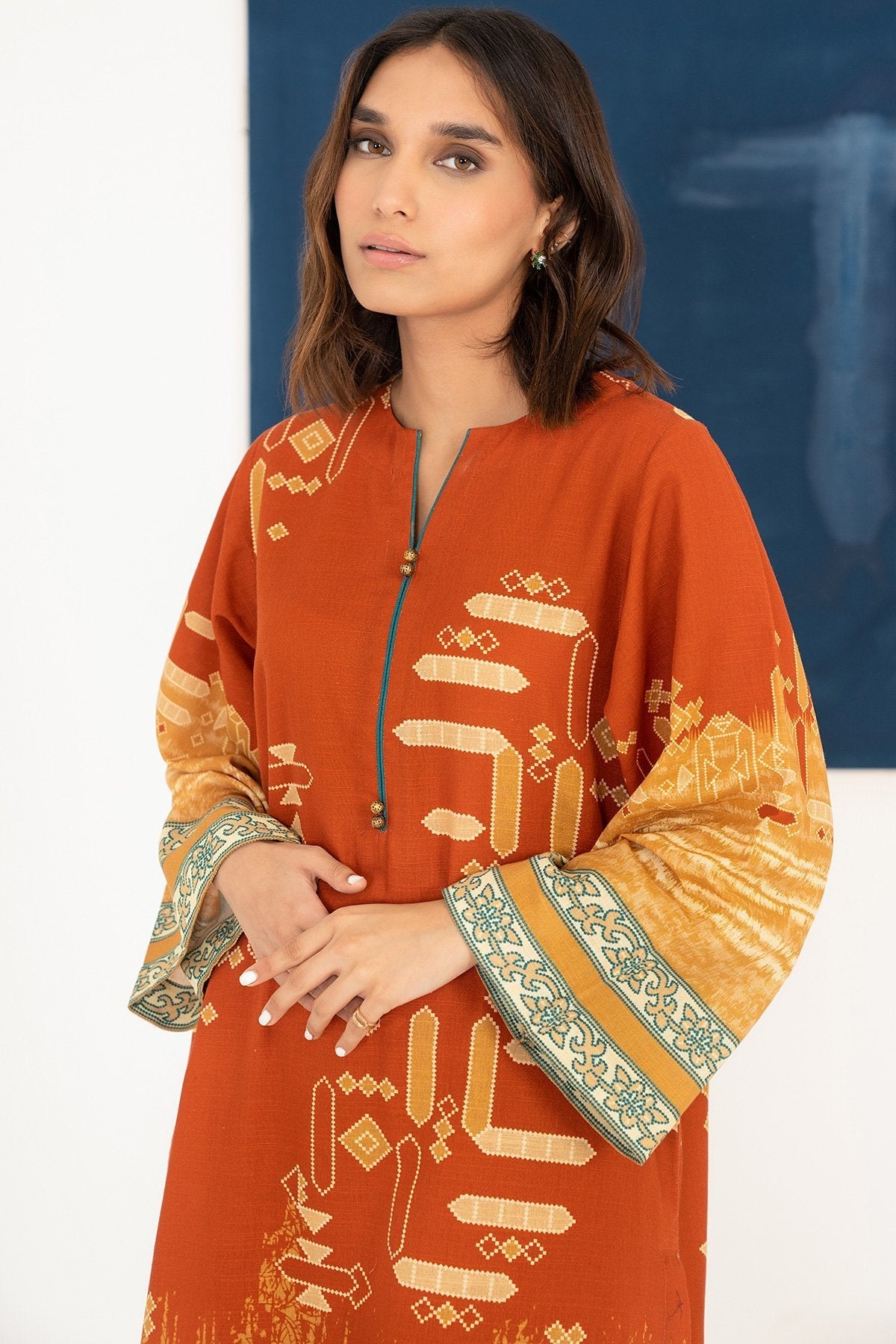 2 Pc Printed Khaddar Outfit