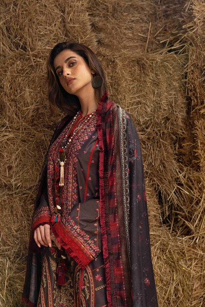 Sobia Nazir - Design 8B Autumn/Winter 2022 Unstitched